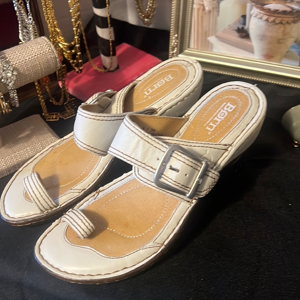 Born Sandals